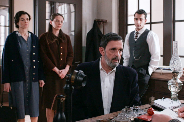 «Grand Hotel»: Θεώνη και Χαράλαμπος είναι απελπισμένοι μετά την επιστροφή του Ιάκωβου (Βίντεο)