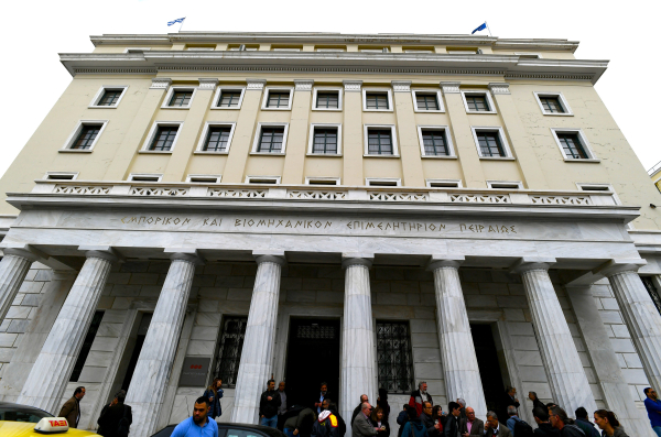 Σε προεκλογική «τροχιά» τα επιμελητήρια της χώρας