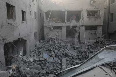 «Πάμε για δεύτερο Ολοκαύτωμα», συγκλονίζει η Υβέτ Ναχμιά με όσα περιγράφει για τον πόλεμο στη Γάζα