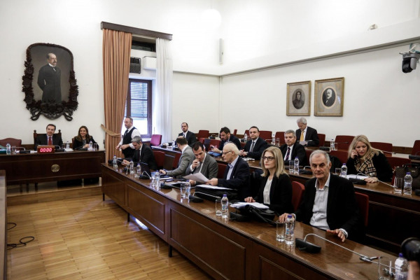 Προανακριτική για Παπαγγελόπουλο: Κόντρα ΝΔ - ΣΥΡΙΖΑ για διαρροές - Η επιστολή Αγγελή