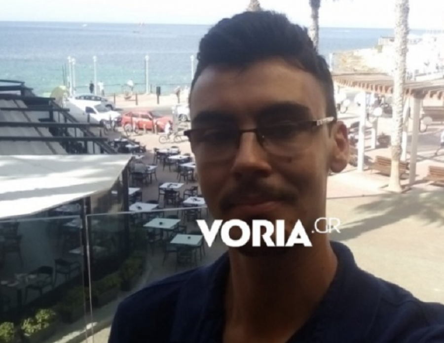 Χαλκιδική: Αυτός είναι ο 31χρονος Μάρτιν που αγνοείται, «ήξερε καλό κολύμπι, ελπίζουμε να βρεθεί ζωντανός» λέει η μητέρα του (εικόνες)