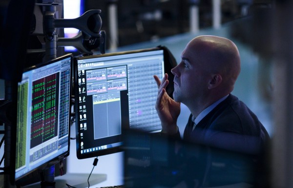 Συνεχίζεται το ράλι στην δευτερογενή αγορά ομολόγων