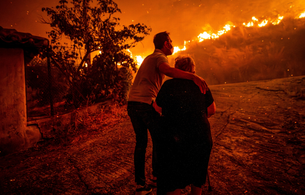 Out-of-Control Blaze Near Athens, Forces Mass Evacuations
