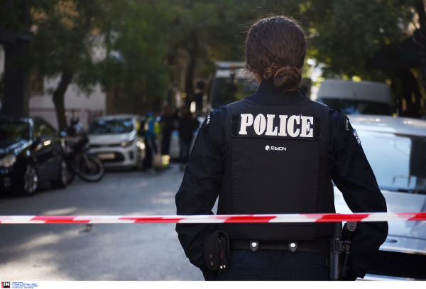 Αμπελόκηποι: Από ενεργοποίηση βόμβας η έκρηξη - Βρέθηκαν δύο όπλα στο διαμέρισμα