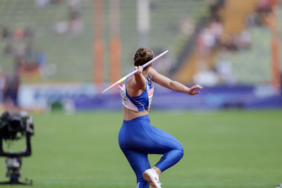 Θρίαμβος για την Ελίνα Τζένγκο: Πήρε το χρυσό μετάλλιο στον ακοντισμό (βίντεο)