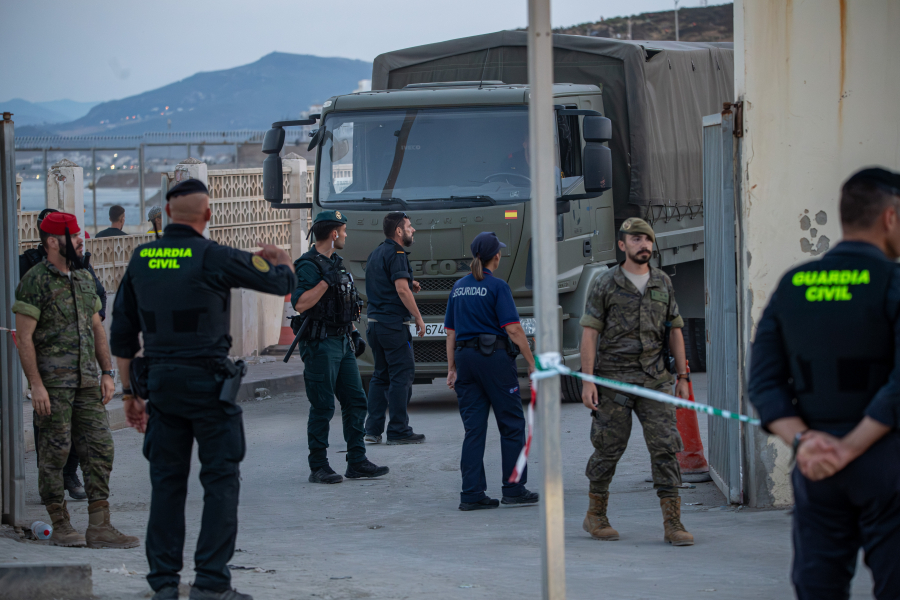 Κομισιόν: Ενίσχυση της στήριξης προς το Μαρόκο για την αποτροπή νέας μεταναστευτικής κρίσης στη Θέουτα