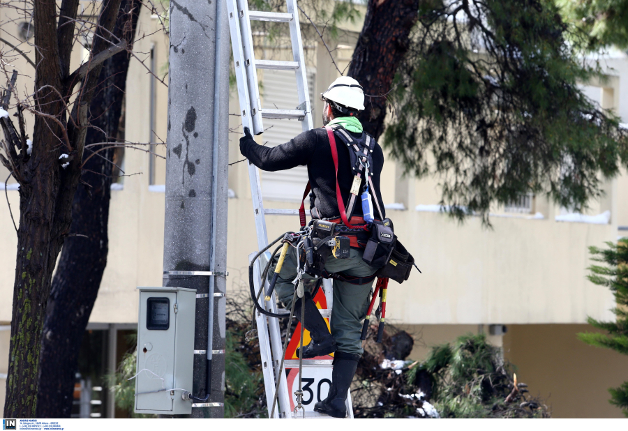 Κακοκαιρία «Μπάρμπαρα»: Σε επιφυλακή ο ΔΕΔΔΗΕ για Αττική και Εύβοια για προβλήματα ηλεκτροδότησης