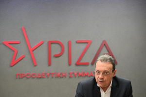 ΠΓ ΣΥΡΙΖΑ: Σύγκληση πολιτικών αρχηγών και αποφυγή εμπλοκής της Ελλάδας στον πόλεμο εισηγήθηκε ο Φάμελλος