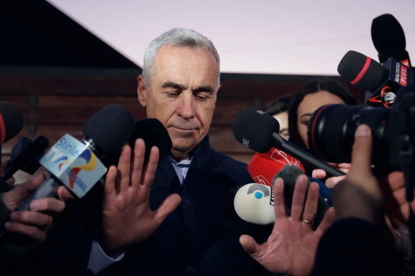 Με το βλέμμα στη Ρουμανία