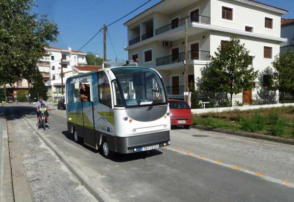 Πολίτες υπέβαλαν μήνυση για το «Λεωφορείο χωρίς οδηγό»