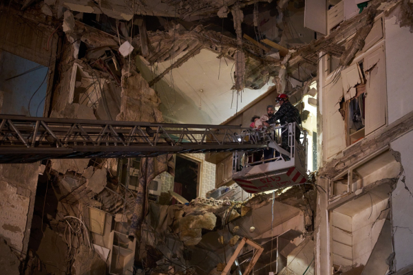 Σφαγή στον Λίβανο: Τουλάχιστον 254 οι νεκροί από τους βομβαρδισμούς του Ισραήλ (Συγκλονιστικές Εικόνες)