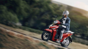 Yadea Voltguard: Το πρώτο με τροχό 16 ιντσών