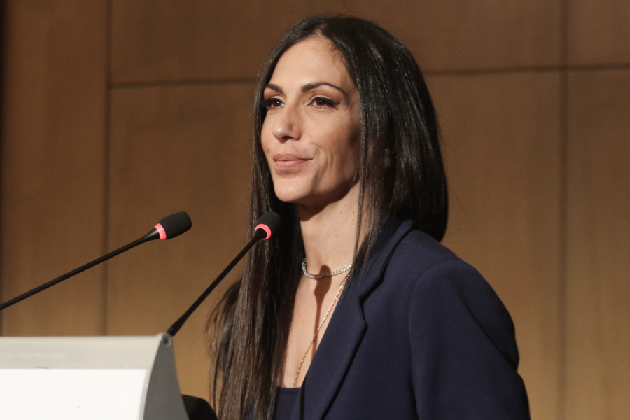 Η Ανθή Βούλγαρη απαντά στον Γεωργιάδη: «Είστε ψεύτης, δεν σας έβρισα»