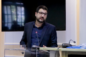 Ηλιόπουλος: «Ούτε οι βουλευτές του δεν πιστεύουν τον κ. Μητσοτάκη για εκλογές στο τέλος της τετραετίας»