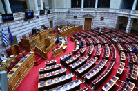 Ψηφίζεται σήμερα στη Βουλή η ρύθμιση για τα δάνεια του νόμου Κατσέλη (live)