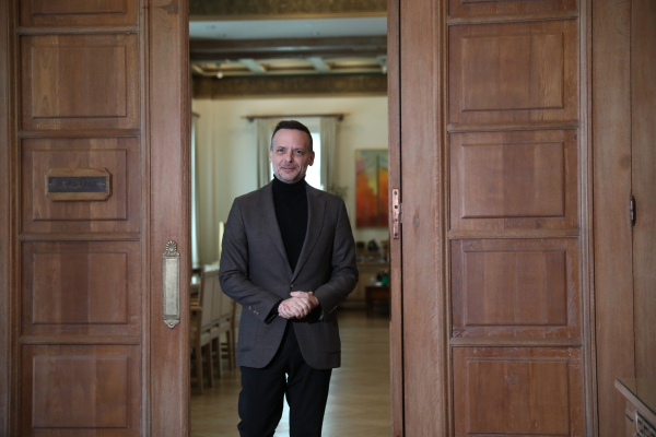 Χάρης Δούκας: Επαναφορά στις εργοστασιακές ρυθμίσεις του ΠΑΣΟΚ, «όχι» σε συγκυβέρνηση με ΝΔ