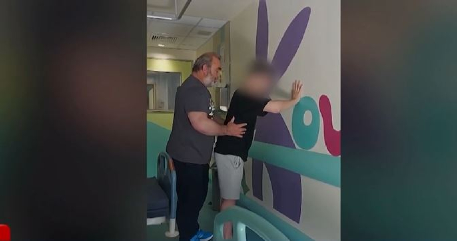 Άρτα: 15χρονος έμεινε παράλυτος μετά από ξύλο στο σχολείο - «Η δασκάλα έκρυψε την αλήθεια στους γιατρούς»