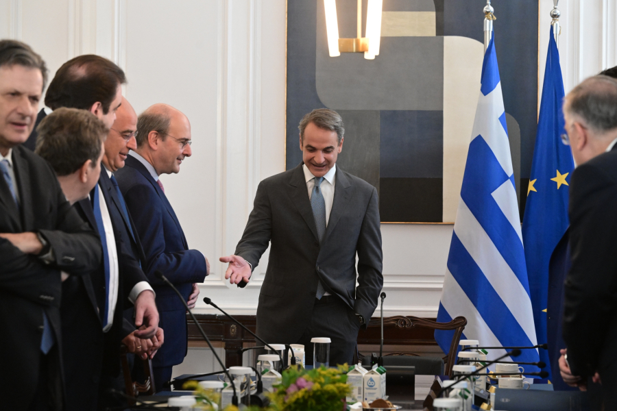 Και ο ανασχηματισμός;