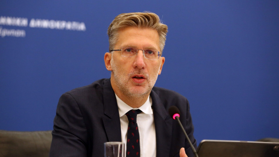 Γιατί το σύμφωνο συμβίωσης δεν προστατεύει τα δικαιώματα των παιδιών, ο Σκέρτσος δίνει 3 λόγους