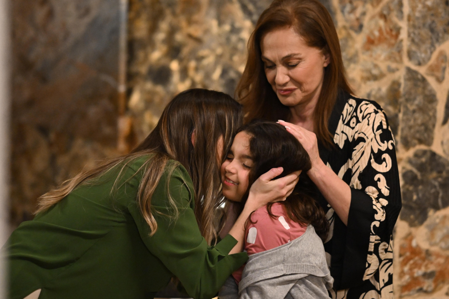 «Να με λες μαμά»: Μη χάσετε απόψε το τελευταίο συγκλονιστικό επεισόδιο