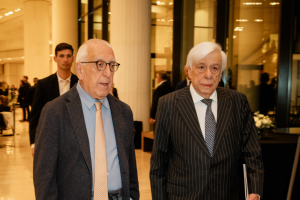Προκόπης και Νικήτας δεν συζητούν στα ξενοδοχεία...