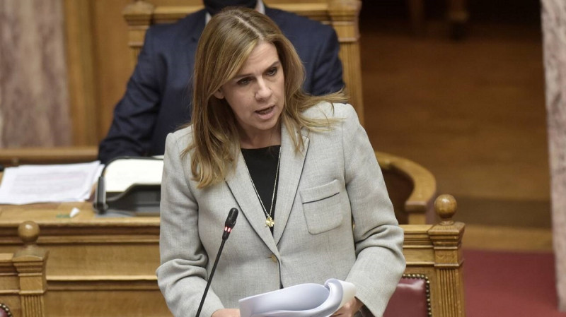 Υφυπουργός Υγείας Ζωή Ράπτη: Αύξηση νοσηλειών όπου είδαμε εικόνες συνωστισμού