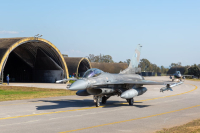 Πολεμική Αεροπορία: Παρέλαβε το 50ό F-16 Viper