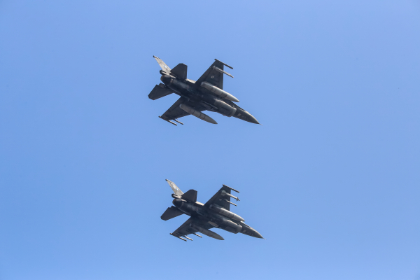 Μπαράζ παραβιάσεων από την Τουρκία, 20 οπλισμένα αεροσκάφη πάνω από το Αιγαίο