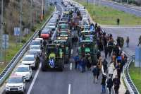 Μπλόκα αγροτών: Ποιοι δρόμοι άνοιξαν το μεσημέρι - Πώς διεξάγεται η κυκλοφορία