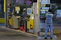 Ιταλία: Πλαφόν στην τιμή της βενζίνης βάζουν δυο πετρελαϊκές εταιρίες