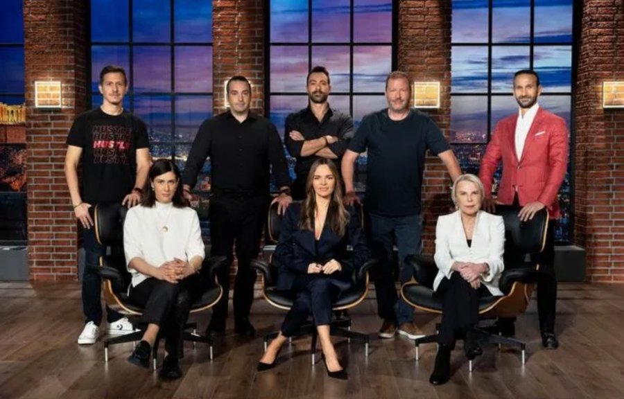 Ποιος κριτής του Dragons Den «χρωστούσε 2 εκατ. και στην τράπεζα δεν είχε ούτε 1 ευρώ»