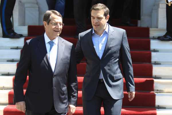 Θετικά σημάδια δείχνει η Κύπρος για συμφωνία στο Eurogroup