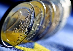 Τι αλλάζει στην παρακράτηση φόρου στις μηνιαίες αποδοχές