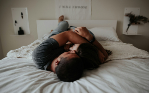 Δεν του φαίνεται: Αυτό το ήσυχο ζώδιο είναι το καλύτερο στο κρεβάτι, σύμφωνα με τους αστρολόγους