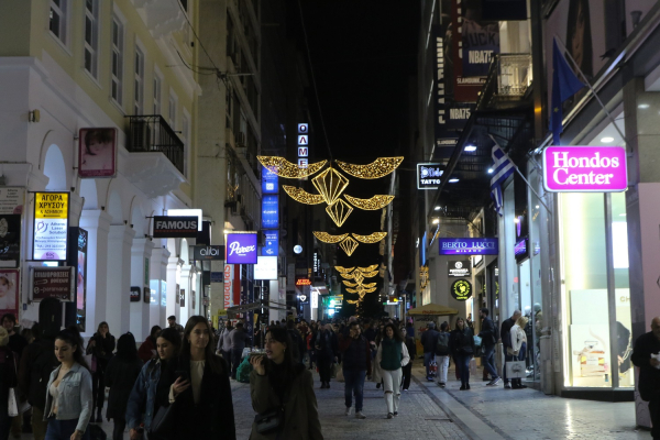 Χτυπάει «καμπανάκια» ο Μαγιορκίνης: «Η πιο δυνατή έξαρση κορονοϊού τους τελευταίους 6 μήνες»