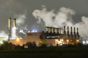 Rift Opens in Greek Industry on Energy Cost Relief Strategy