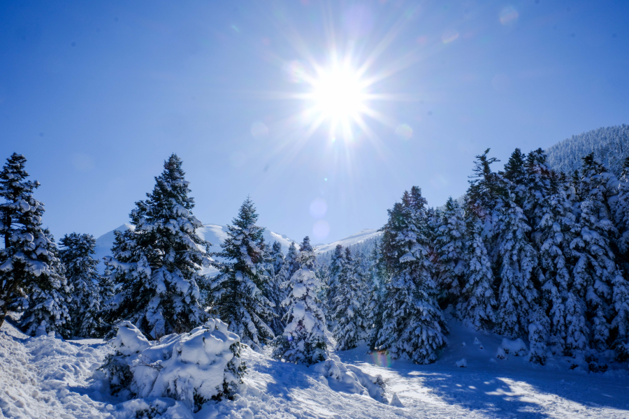 Έκτακτο δελτίο επιδείνωσης καιρού: Έρχεται «διπλή» η κακοκαιρία Coral με χιόνια και κρύο