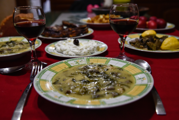 Πιο ακριβό εφέτος το πασχαλινό τραπέζι - Αυξήσεις έως 10% βλέπει η ΕΣΕΕ