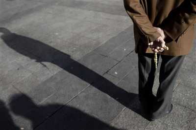 Οι μειώσεις που ζητά το ΔΝΤ στις κύριες συντάξεις