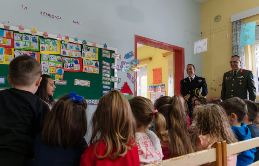 ΥΠΕΘΑ: Χορήγηση τεχνολογικού εξοπλισμού σε σχολεία στη Θράκη