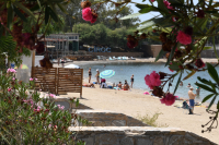 Γαλλογερμανικό «μπλόκο» στον Τουρισμό – Τα βάζουν με Ελλάδα και Πορτογαλία Μακρόν και Μέρκελ