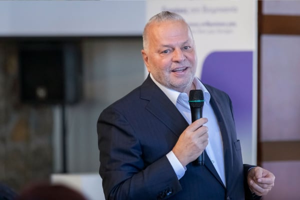 Metlen: What the Unconventional Pay Structure of Evangelos Mytilineos Signals About the Company’s Future