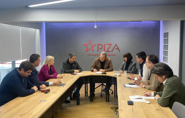 ΣΥΡΙΖΑ: Έκτακτη σύσκεψη υπό τον Φάμελλο για την κακοκαιρία