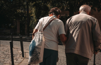 Οι θεραπευτές «παρακαλούν» να μην λέτε αυτές τις 4 φράσεις στους τοξικούς γονείς