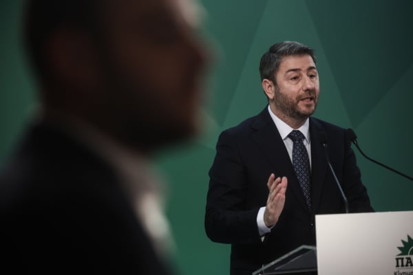 Ανδρουλάκης: Ποιο είναι το μέλλον αυτής της χώρας; Να ξεπουλήσουμε την Ελλάδα;