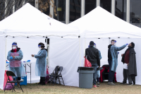 ΗΠΑ: Η μετάλλαξη Όμικρον αυξάνει την πίεση στα νοσοκομεία - Προς νέο ρεκόρ κρουσμάτων και νοσηλειών