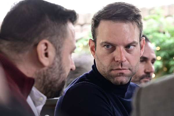 Κασσελάκης κατά Βορίδη: «Τα λέει τσεκουράτα αλλά για το Predator ζαρώνει από τον φόβο»