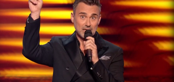 Επικό τρολάρισμα Καπουτζίδη σε coaches του «The Voice»: Το απολαυστικό τραγούδι που τους αφιέρωσε