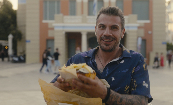 «Akis’ Food Tour»: Το γευστικό ταξίδι του Άκη Πετρετζίκη ξεκινάει από το Ηράκλειο Κρήτης