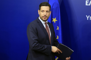 Ο Κυρανάκης υποστηρίζει ότι η Κοβέσι ευνόησε το ΠΑΣΟΚ